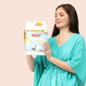 Right view of NIXY cleaner orange 5L