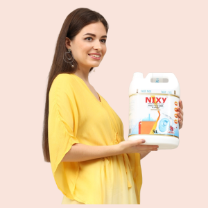 Left view of NIXY toilet cleaner bleach 5L